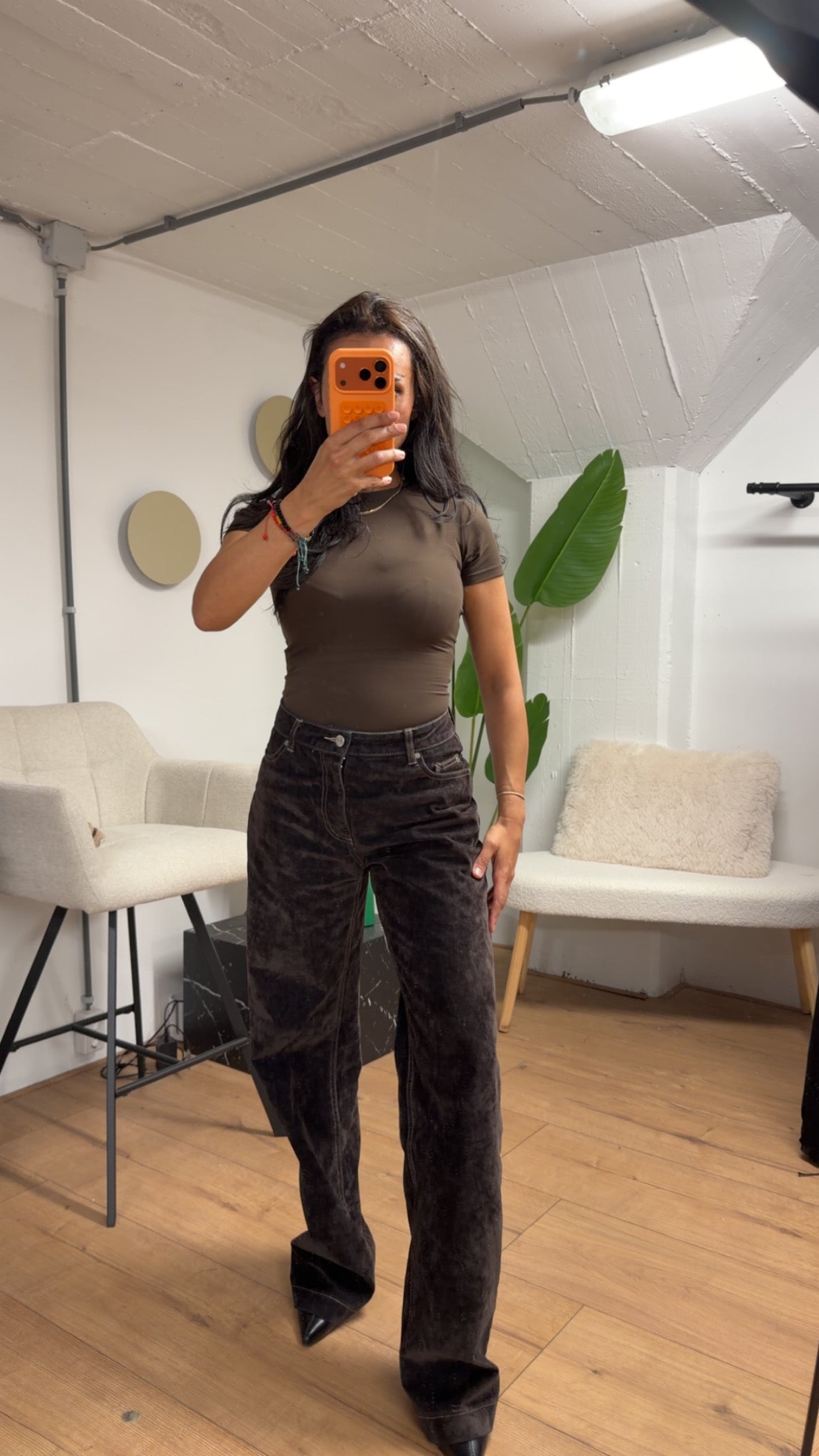 BROWN "VELVET" LOOK JEANS NAAMANE
