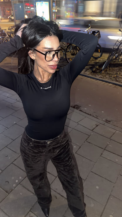 CORRIGERENDE LONGSLEEVE TOP NAAMANE BLACK
