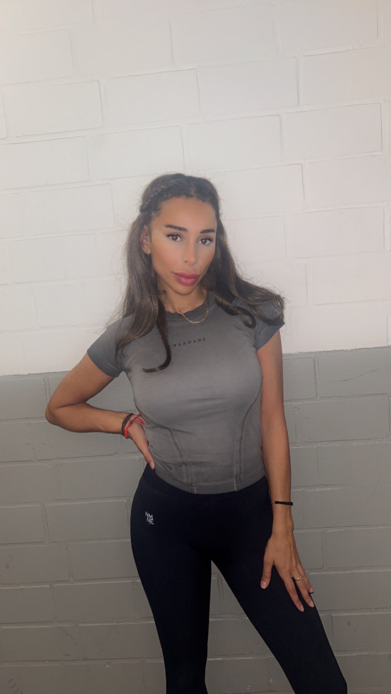 BLACK WASHED BODY FIT TSHIRT
